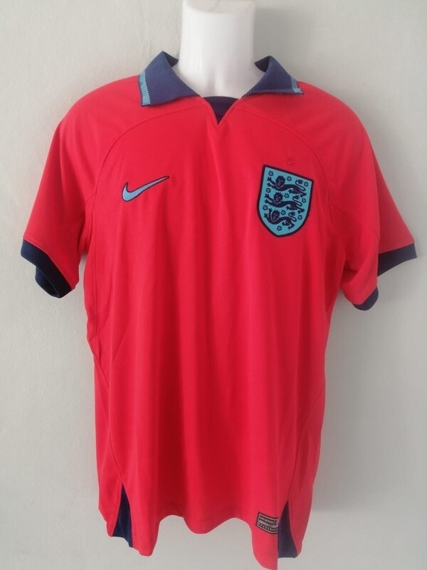 INGLATERRA VISITA 22/23