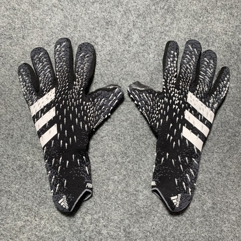GUANTES ADIDAS PREDATOR NEGROS GUANTES ADIDAS PREDATOR NEGROS