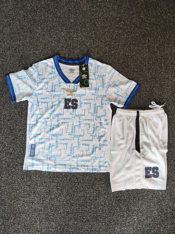 TRAJE SELECTA VISITA 23/24 NIÑOS TRAJE SELECTA VISITA 23/24 NIÑOS