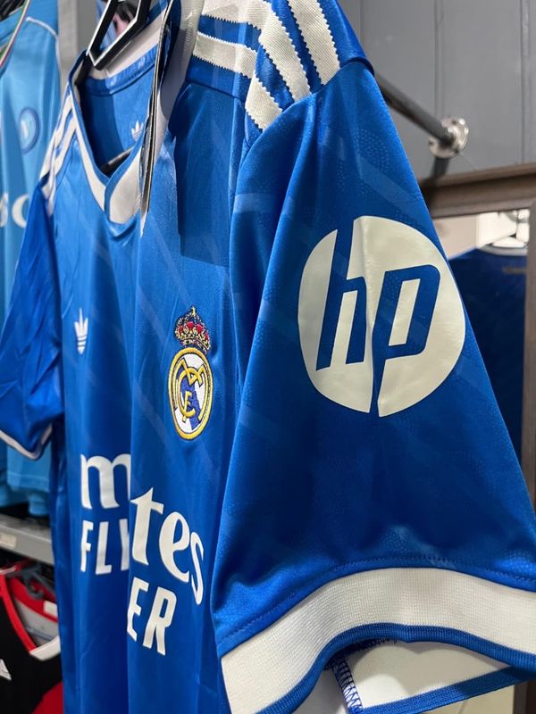 REAL MADRID TERCERA EQUIPACIÓN 25/26
