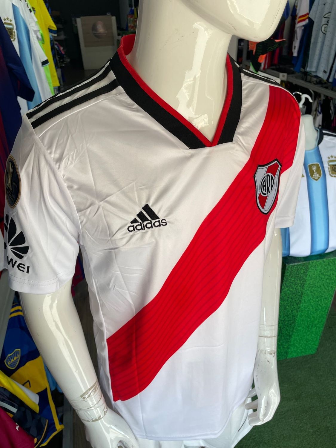 RETRO RIVER PLATE 18/19