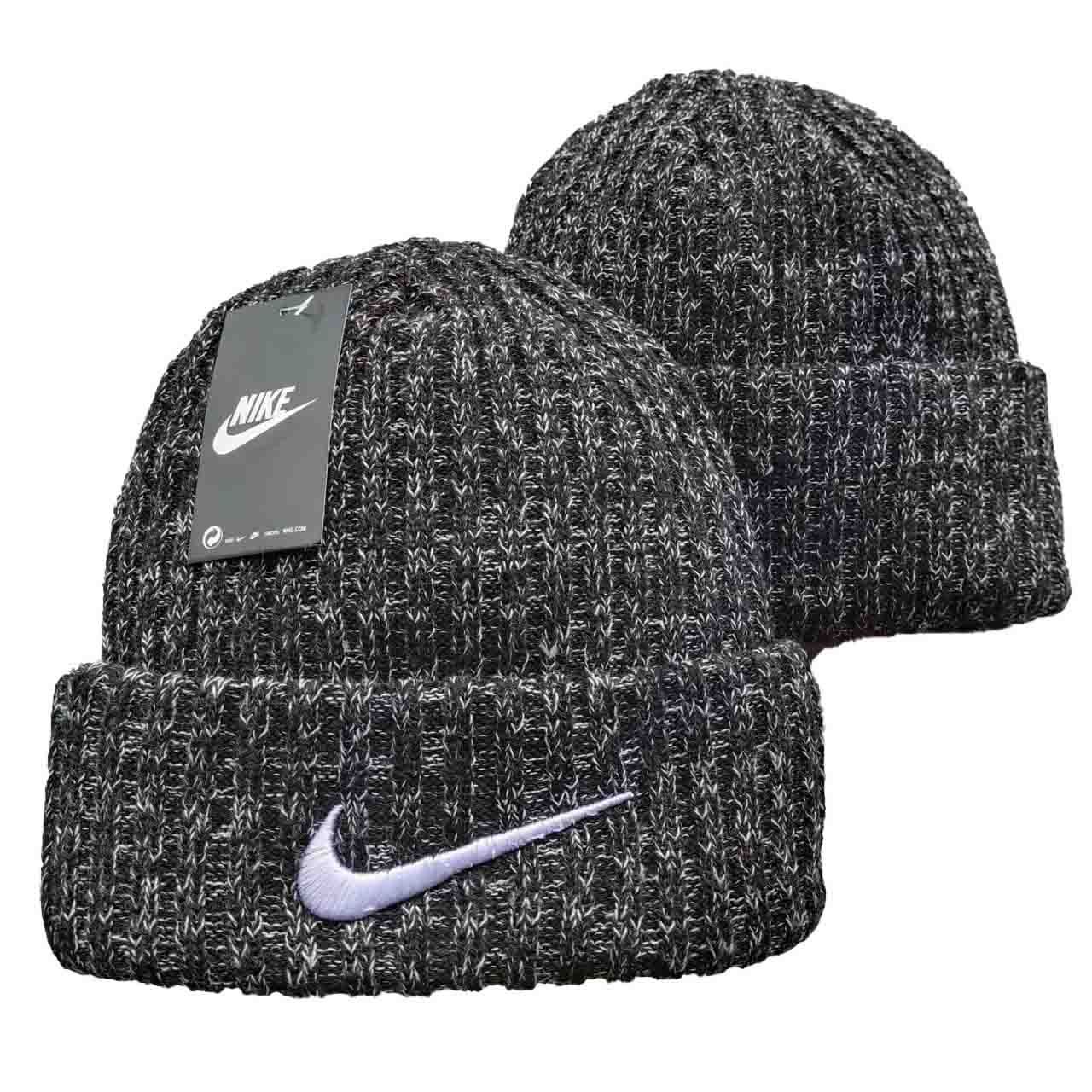 Nike Unisex Sportswear Cuffed Beanie Utility Grey/White/Visor Color Logo
