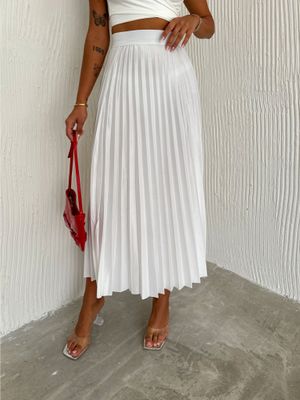 Woman's Dresses &amp; Skirt's