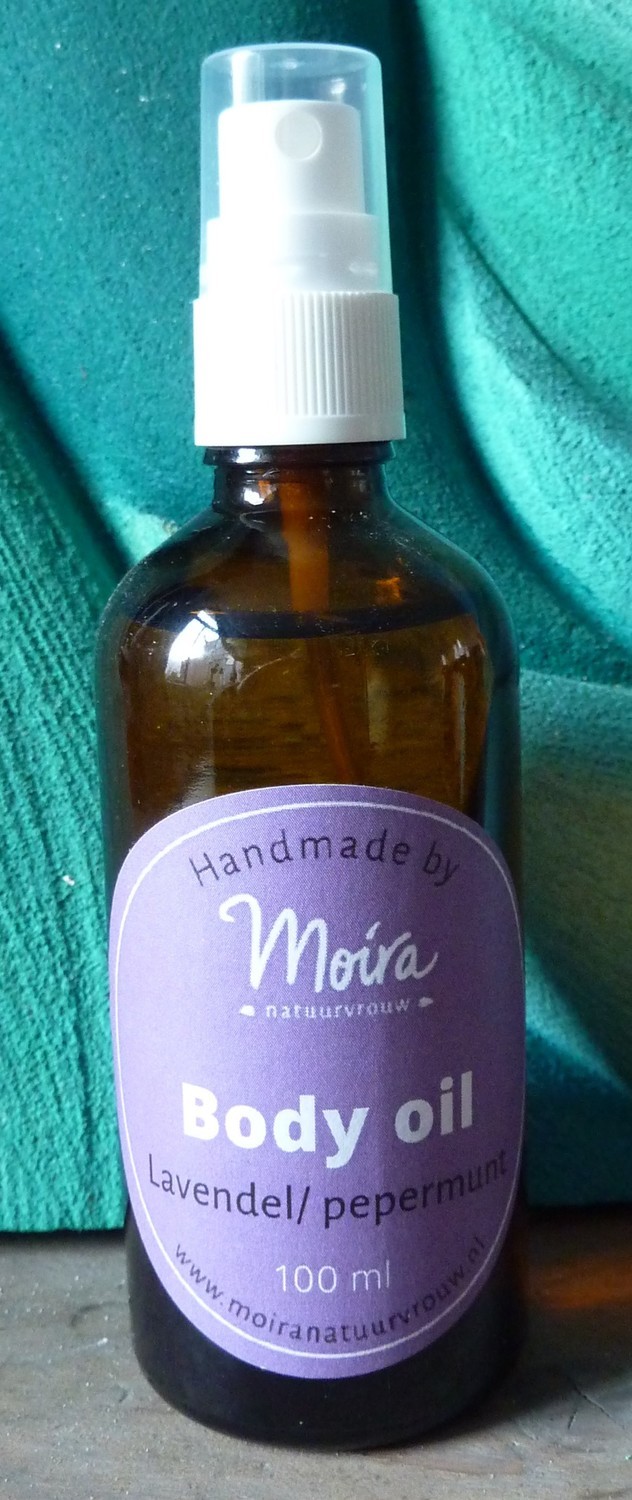 Body oil Lovely Lavender 100 ml Normaal €16.-, nu 50% korting