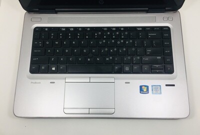 HP ProBook 640 G2 intel Core i5- 6300U - 2.5 GHz -Ram 8 DDR4 - SSD 256 - intel 520 HD - 14 Inch FHD.