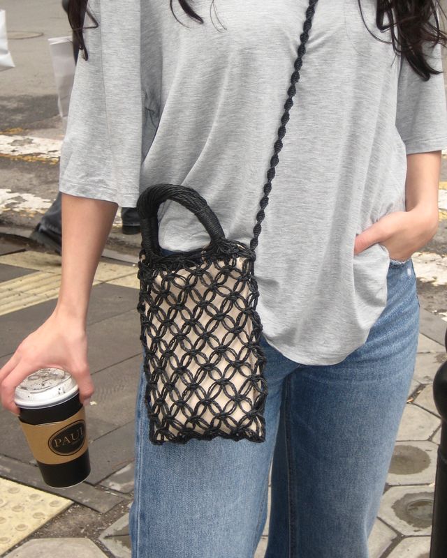 Black Macramé Makhmur with handle