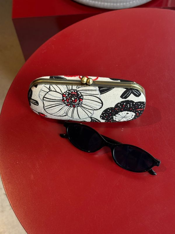 Red Embroidery Eyeglasses Case