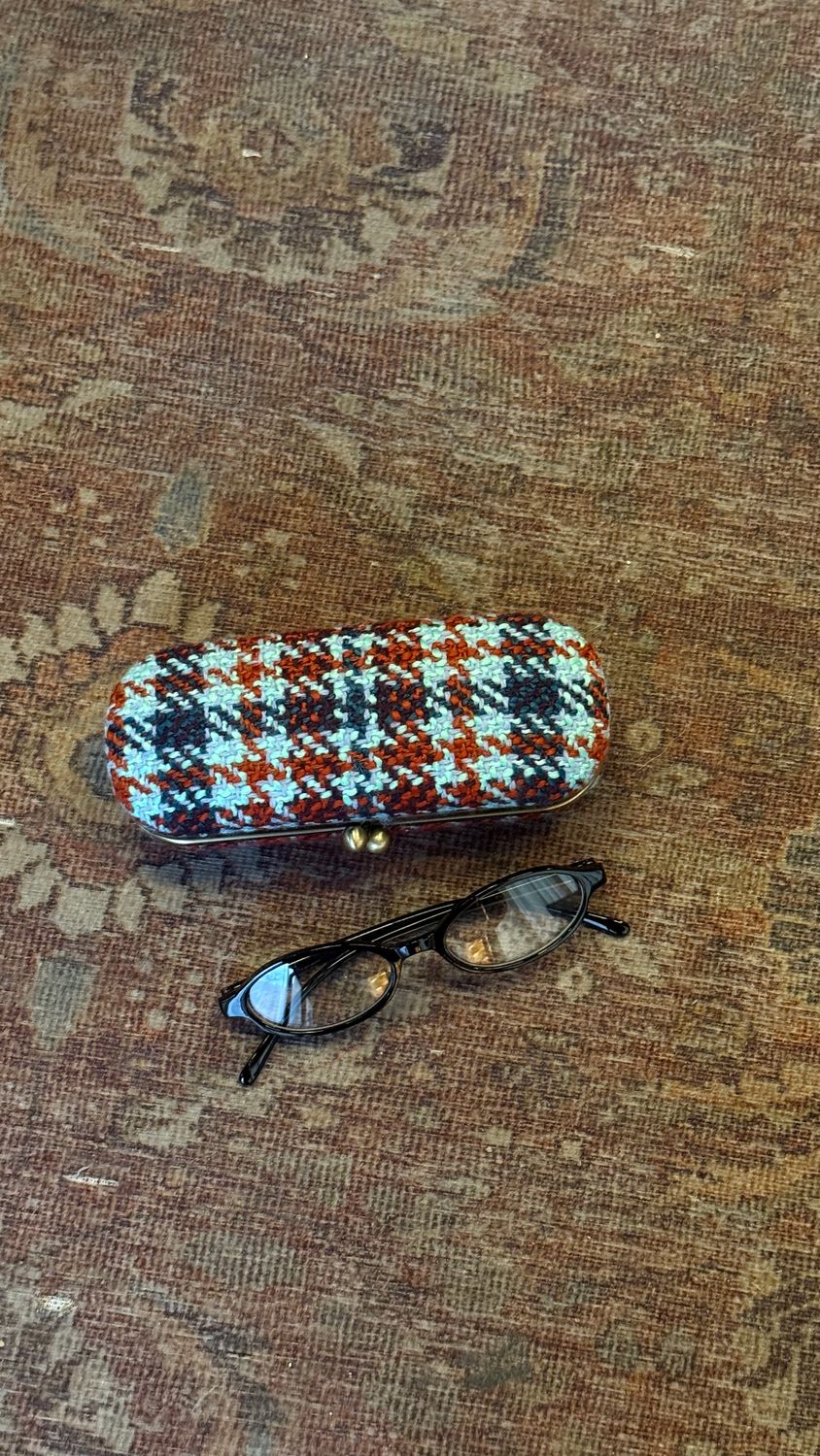 Houndstooth Print Eyeglasses Case