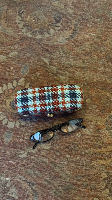 Houndstooth Print Eyeglasses Case