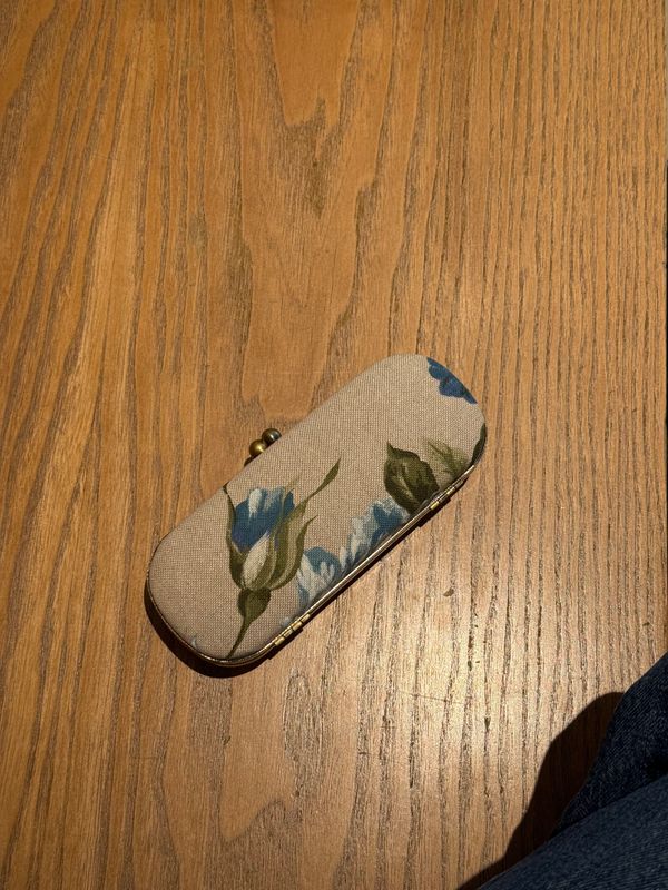 Blue Leaf Eyeglasses Case