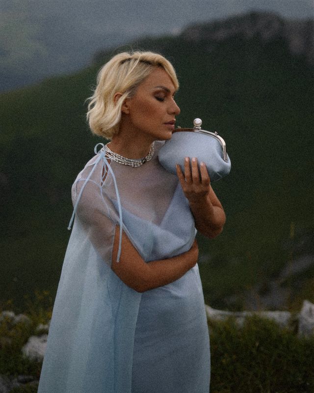 Blue Diana