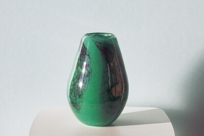 Vase Raindrop (grün, schwarz)
