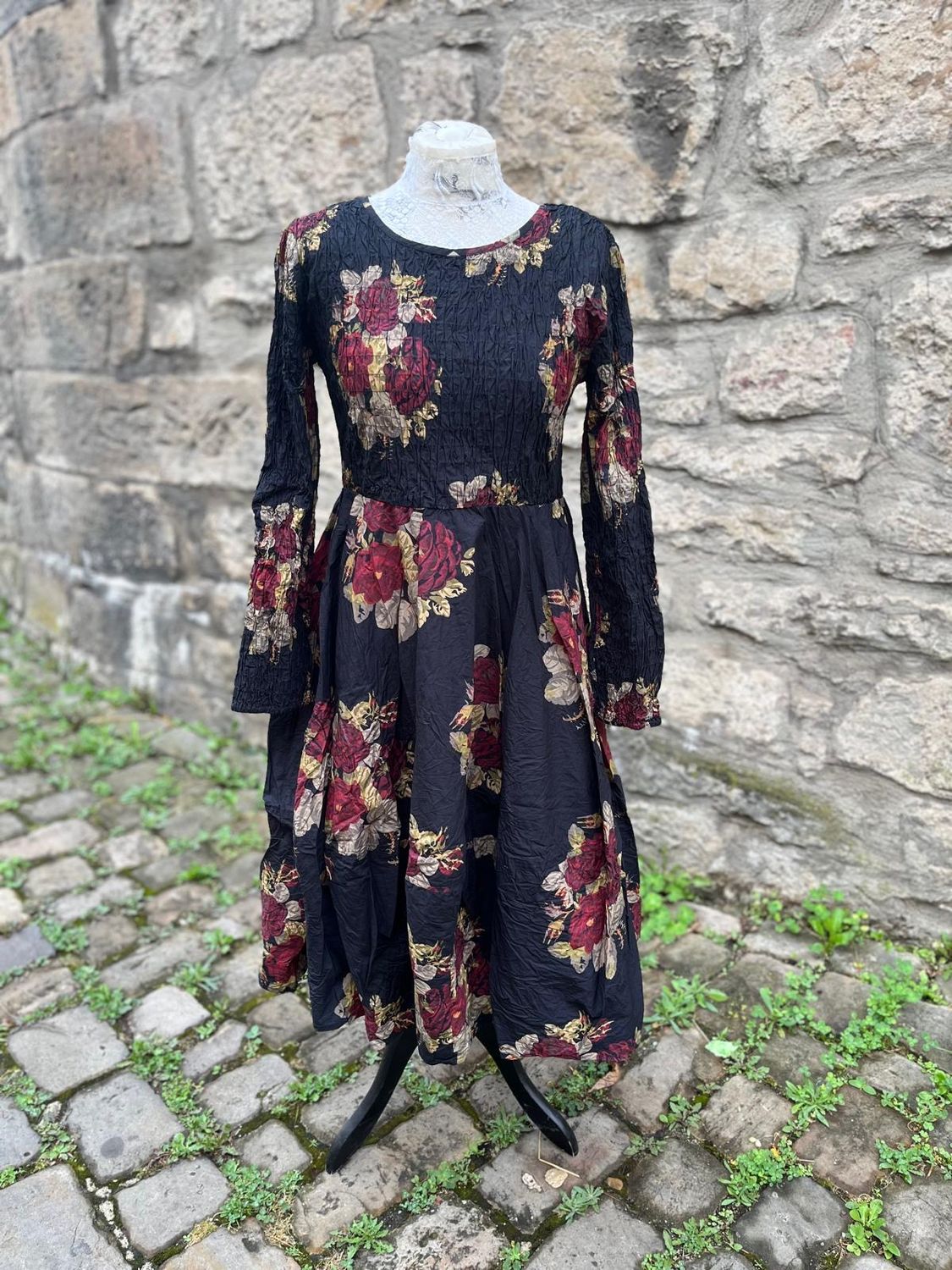 Ewa i Walla AW24 55870 das schönste Kleid aller Zeiten