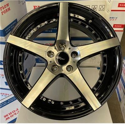 ZM821 19X8.5 ET45 CB73.1 5X114.3 BLACK MACHINED LIP