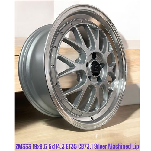 ZM333 19X8.5 ET35 CB73.1 5X114.3 SILVER MACHINED LIP