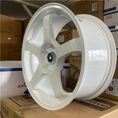 ZM517 18X8 ET38 CB73.1 5X114.3 WHITE