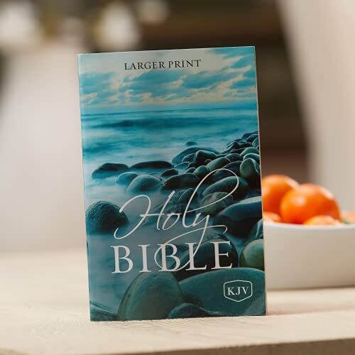 KJV, Holy Bible, Larger Print, Paperback, Comfort Print: Holy Bible, King James Version
