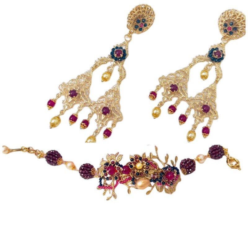 Jewelry set: bracelet and earrings