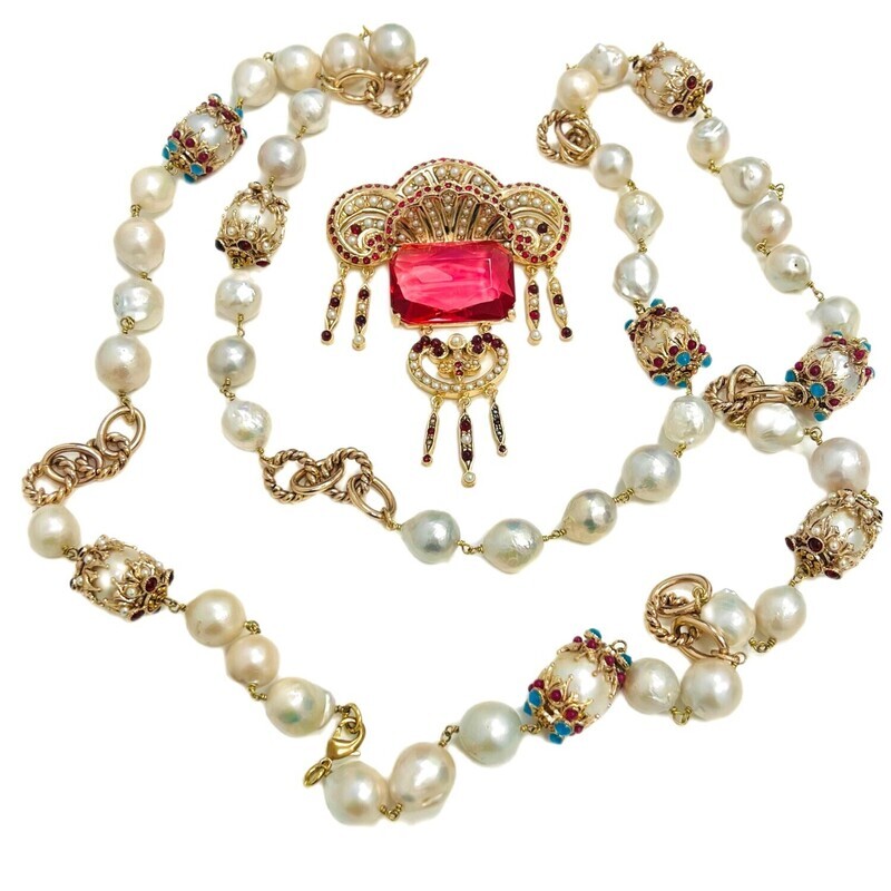 Men’s Jewelry set:   necklace and brooch