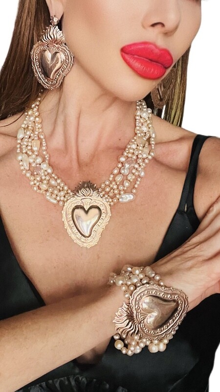 Jewelry set:  necklace and earrings