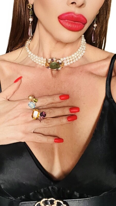 Jewelry set:  necklace,  earrings and 2 pair of rings