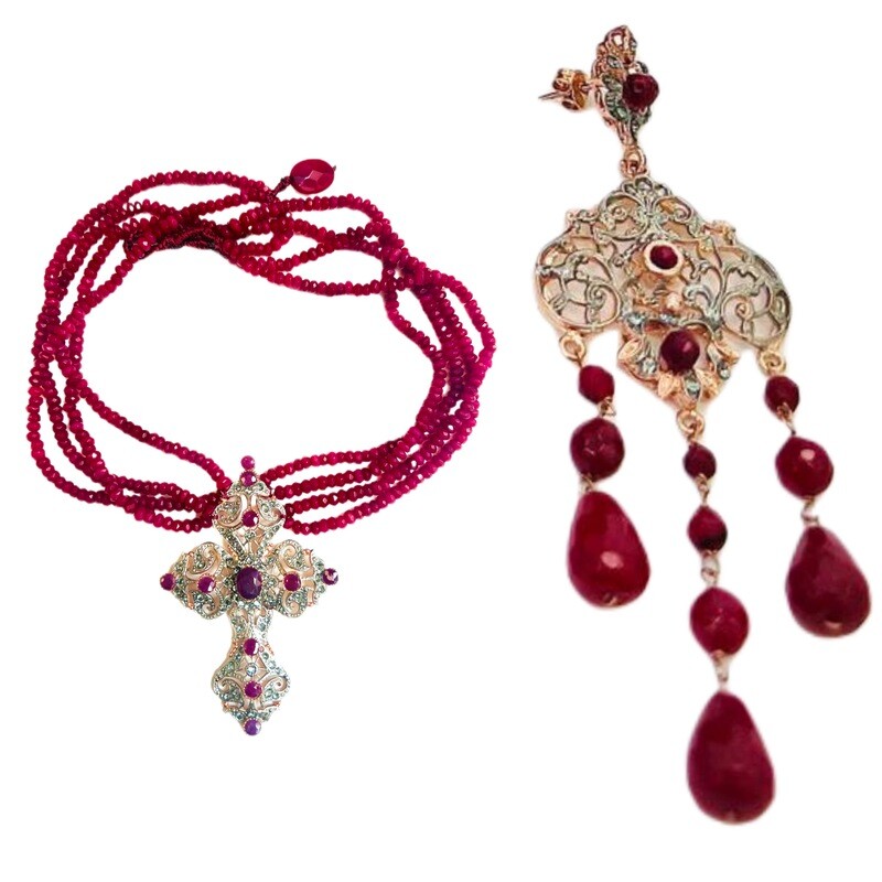 Jewelry set:  necklace and earrings