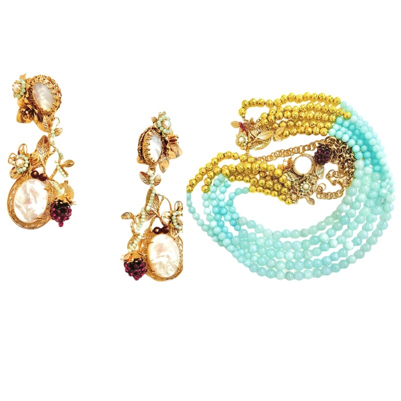 Jewelry set: necklace and earrings.