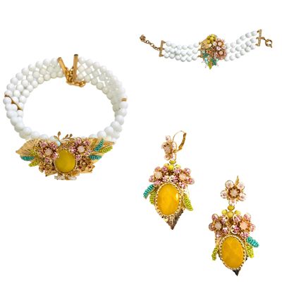 Jewelry set: choker, bracelet and earrings