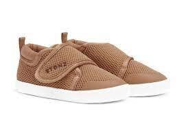 SHOP SHOES