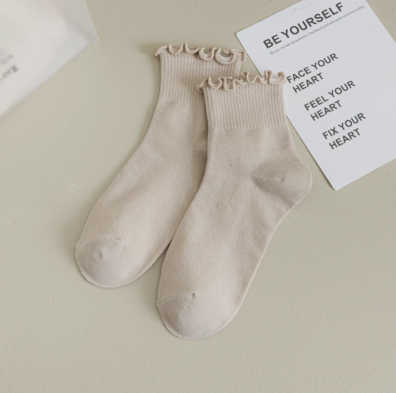 Women&#39;s Solid Ruffle Ankle Socks - Khaki, Color: Khaki