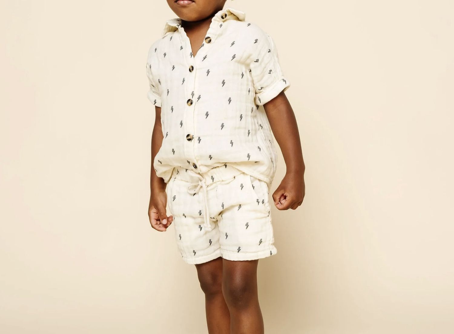 Lightening Bolt Shorts, Color: Cream/Black Lightening Bolt, Size: NB-3M