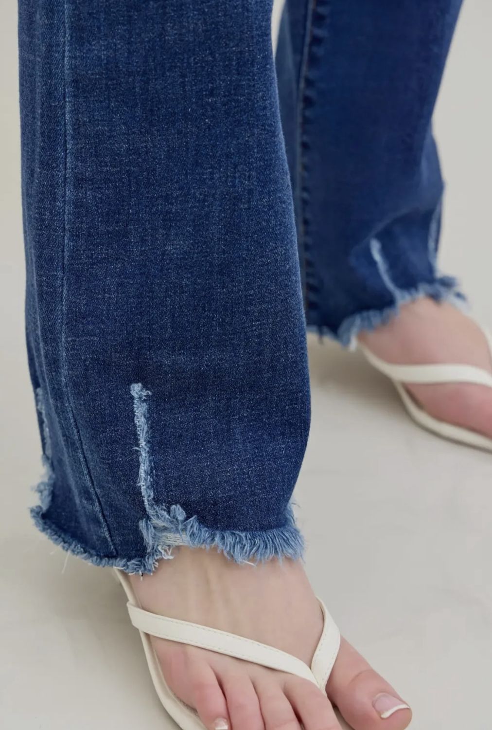 Non-Distressed Hem Bootcut Jeans, Color: Dark Wash, Size: 0/24