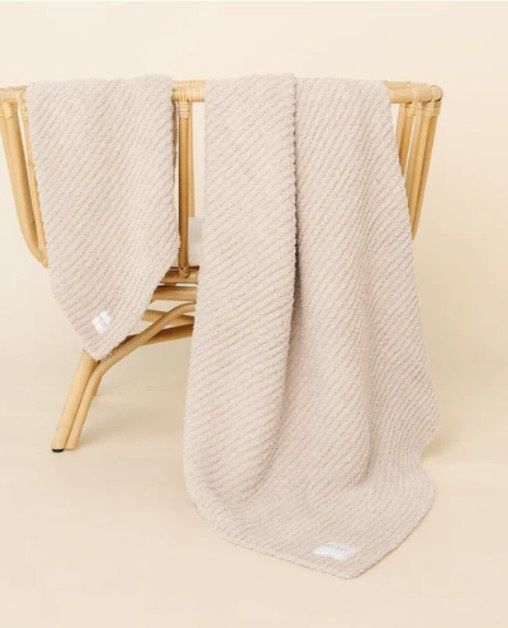 Chenille Blanket - Oatmeal -50x70in