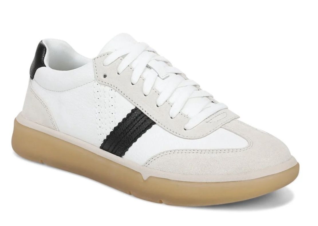 City Walk- White/Black