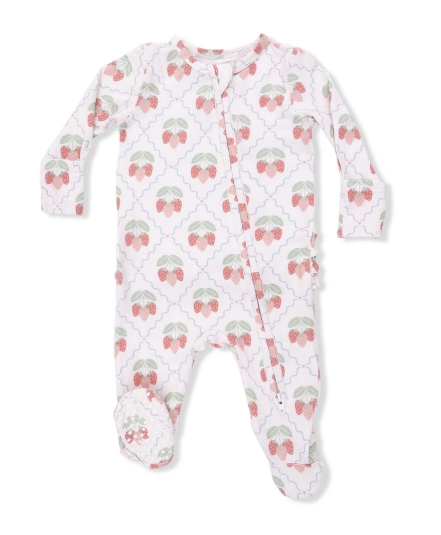 2 Way Ruffle Zipper Footie/Strawberries, Color: Pink, Size: NB