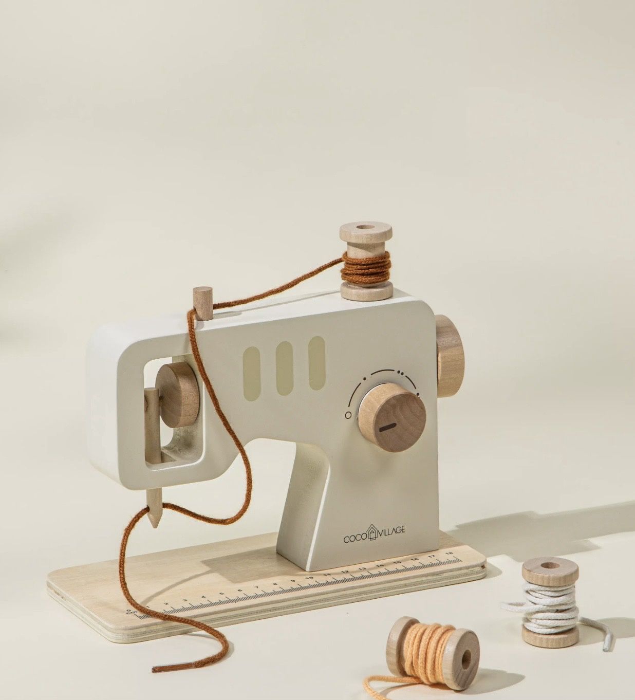 Wooden Sewing Machine Playset