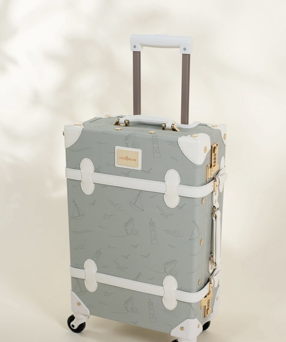 Carry-On Suitcase - Ocean