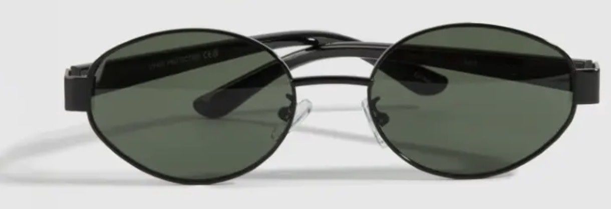 Bold Oval Sunglasses, Color: Black