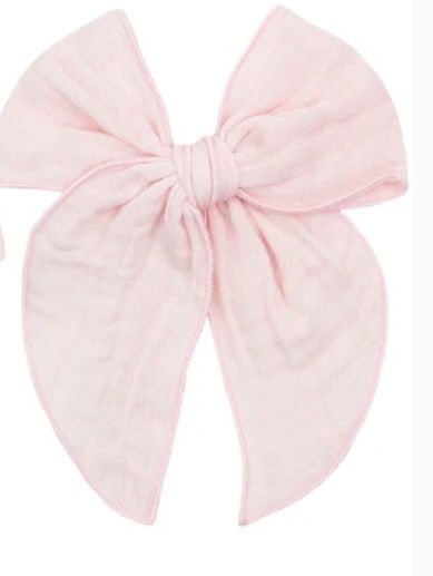 Heirloom Bow Clip - Blush
