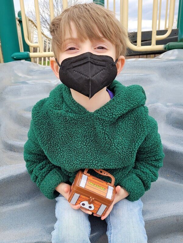 Sensory Pirate Sand Treasure chest, Pirate Play, Kids Gift, Pirate Sensory Kit, busy box, imaginative play chest