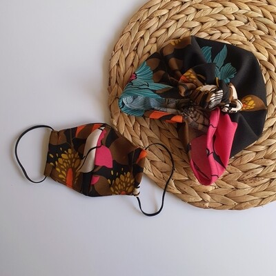 Kid's Scuba Face Mask in Bright Florals Kid's Scuba Face Mask in Bright Florals