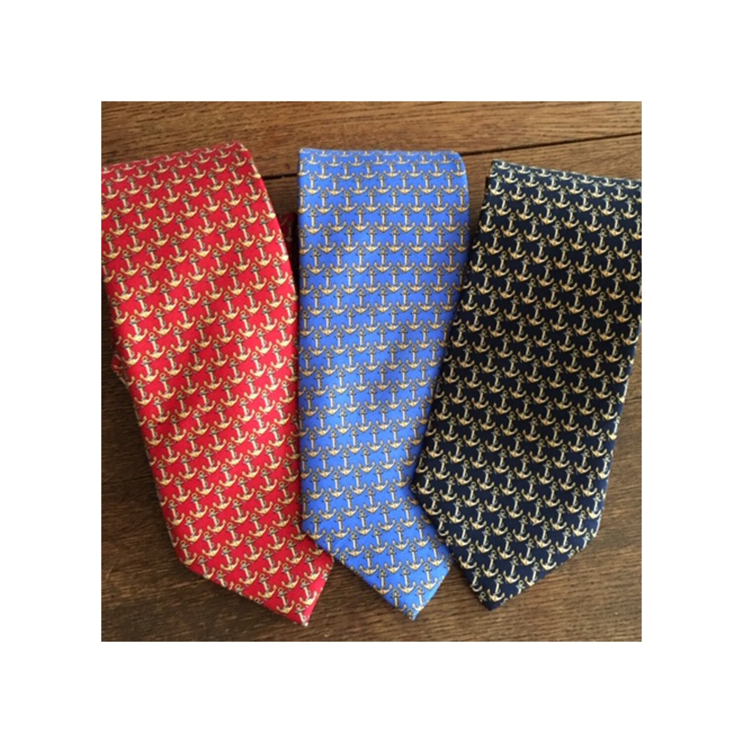 Anchor Pattern Necktie