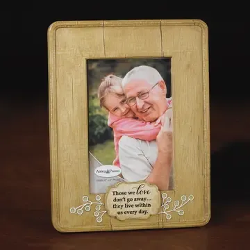 Memorial Frame
