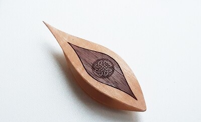 Tatting Shuttle With Pick Maple Walnut Inlay Engraving #5