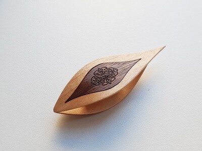 Tatting Shuttle With Pick Maple Walnut Inlay Engraving #7