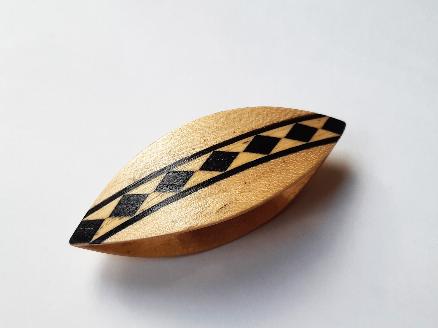 Tatting Shuttle Decorated With Marquetry
