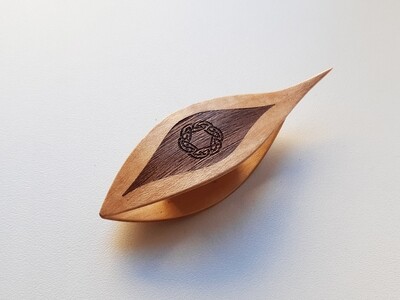 Tatting Shuttle With Pick Maple Walnut Inlay Engraving #6