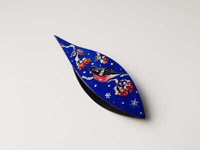 Tatting Shuttle With Pick Black Wood Painted