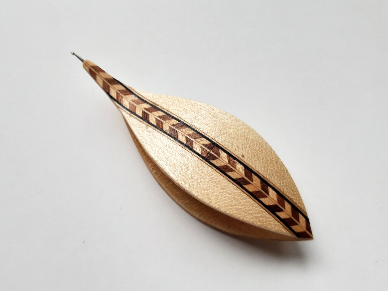 Tatting Shuttle With Hook Maple Marquetry