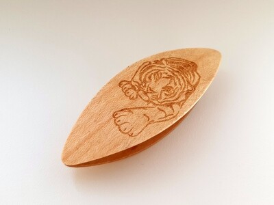 Tatting Shuttle Maple With Engraving #23